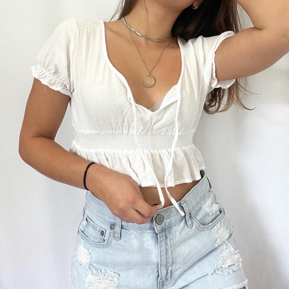 ☼ Ivy + Main Tie Front Crop Top 🐚